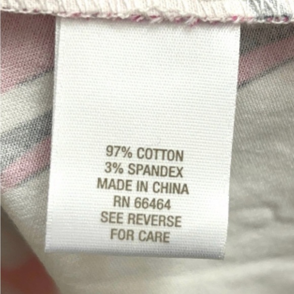 Sandra Darren Women White floral pleated midi dress with fabric belt. Size 10 - Picture 6 of 6